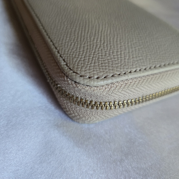 Furla Light Beige Zip-Around Leather Wallet - Picture 5 of 12